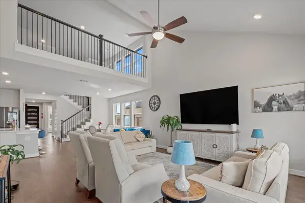 9211 Fenton Oaks Drive, Cypress, TX 77433