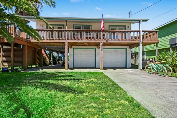 4417 Pelican Road, Galveston, TX 77554
