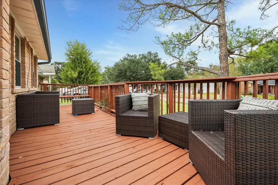 5830 Ludington Drive, Houston, TX 77035 - Image #2