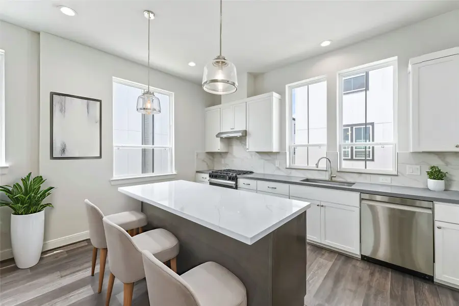 2708 Grand Fountains Drive #E, Houston, TX 77054 - #2