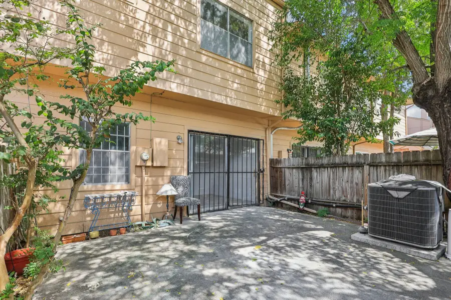 7700 Creekbend Drive #70, Houston, TX 77071 - #3