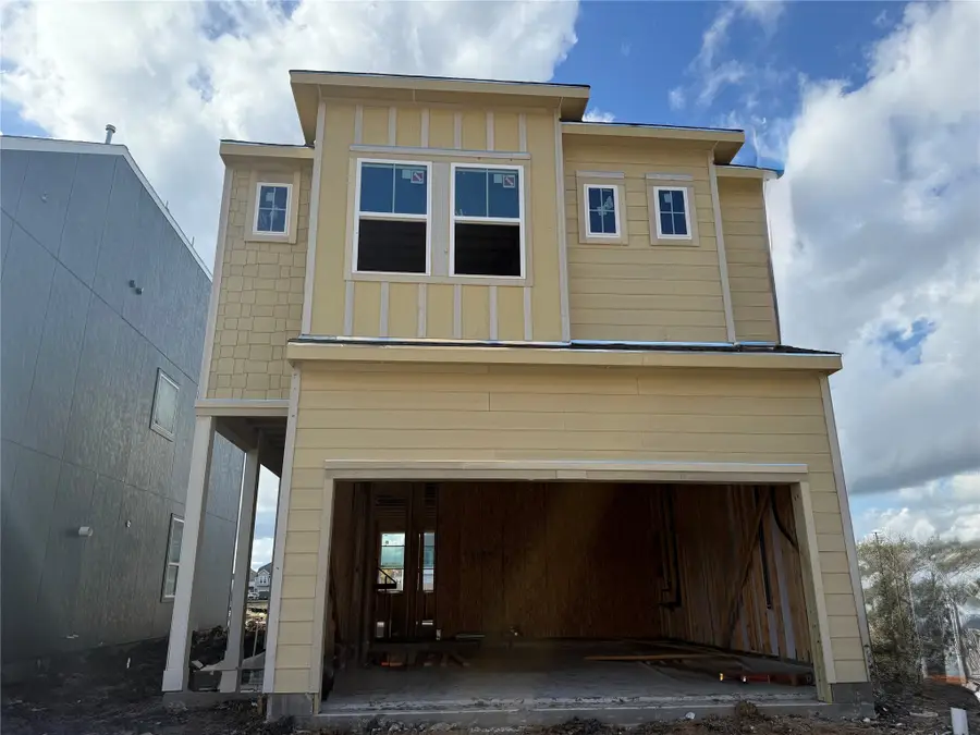 11404 Lucky Falls Drive, Houston, TX 77047 - Image #2