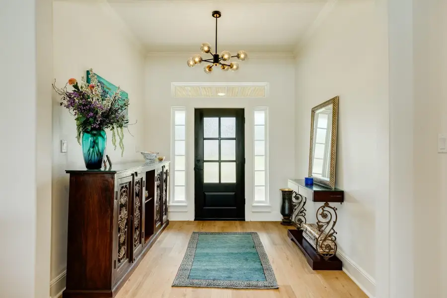 217 Arrowhead Drive, Lake Jackson, TX 77566 - Image #3