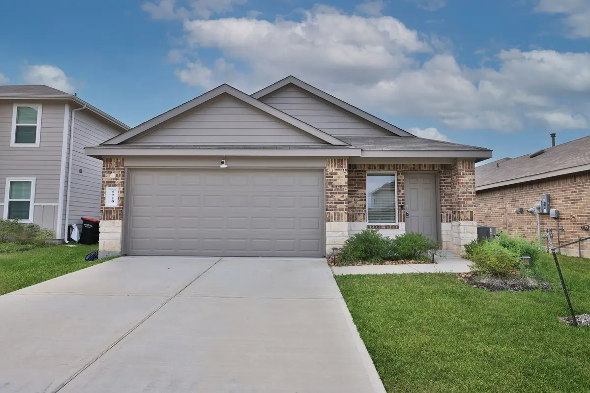 5710 Vintage Oakmont Drive, Spring, TX 77373 - #1