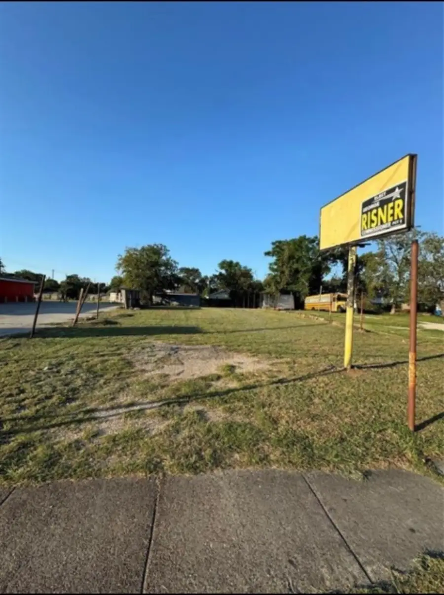 8021 Harrisburg Boulevard, Houston, TX 77012 - #2