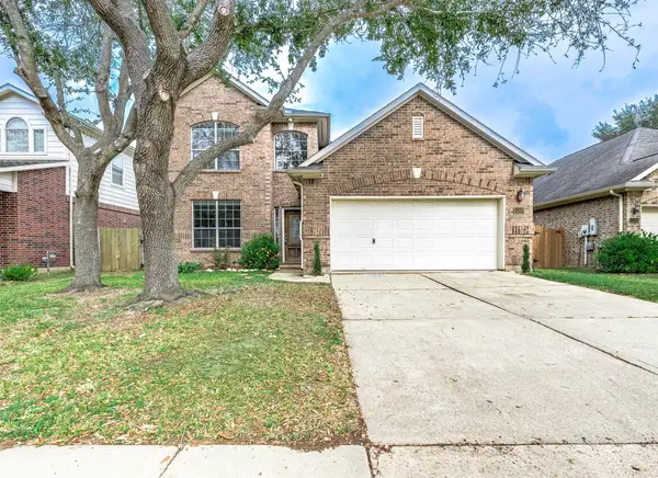 11303 Morning Cloud Drive, Pearland, TX 77584