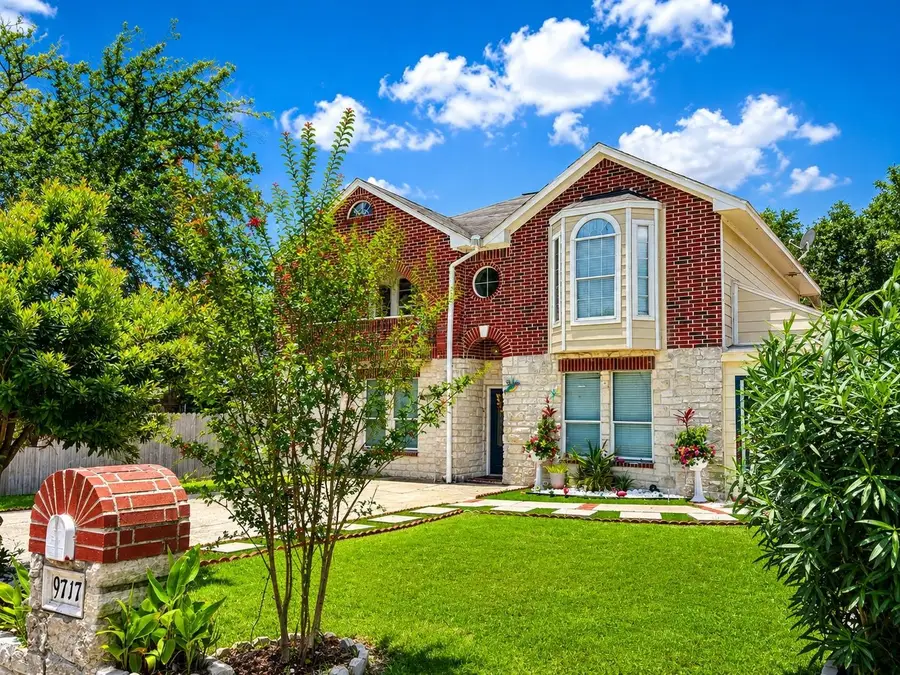 9717 Debbie Lane, Houston, TX 77038 - #2