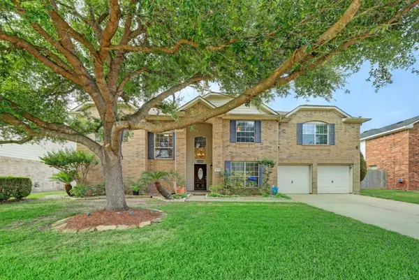 5949 Whispering Lakes Drive, Katy, TX 77493