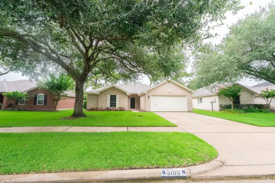 5109 Cherrywood Court, League City, TX 77573 - #3