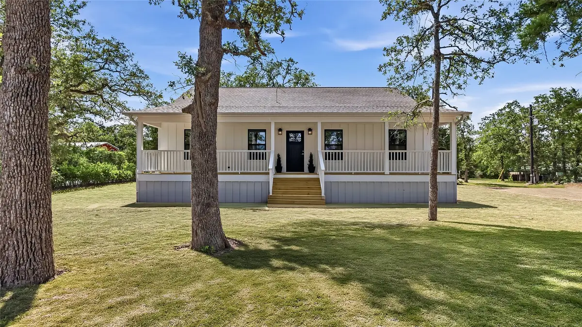 502 Packers Circle, Somerville, TX 77879 - #1