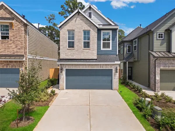 520 Red Cascade Trail, Willis, TX 77318