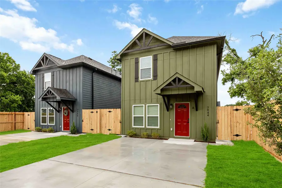 7944 Fields Street #A/B, Houston, TX 77028 - #2