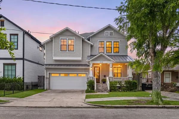 3710 Bradley Street, Houston, TX 77009