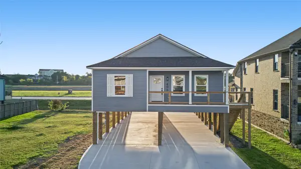406 West Drive, Kemah, TX 77565