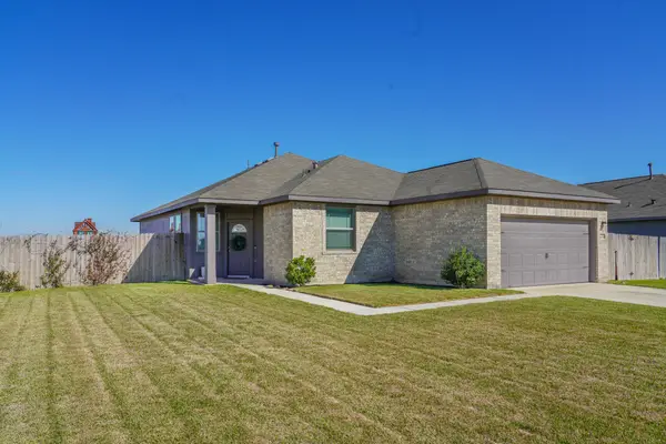1115 Brahma Circle, East Bernard, TX 77435