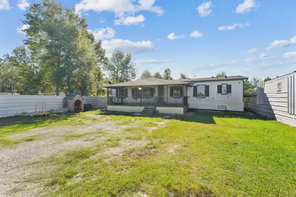 924 County Road 5021, Cleveland, TX 77327