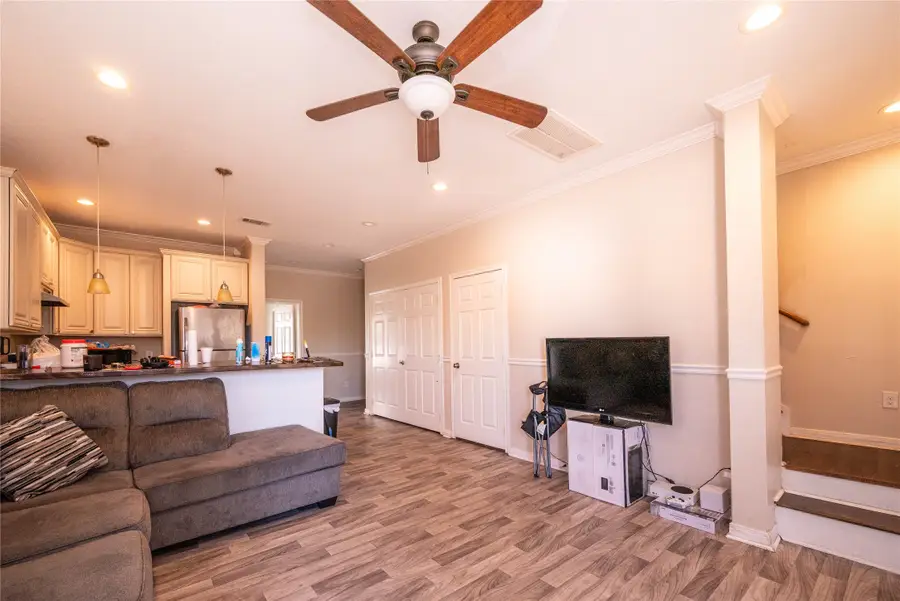 2113 Sealy Street, Galveston, TX 77550 - #2
