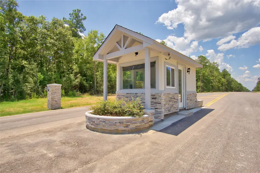 16 Road 6615, Dayton, TX 77535 - #2
