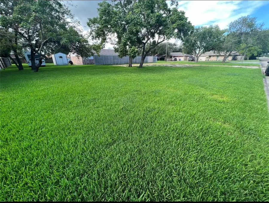 2514 Sunnycrest Drive, Texas City, TX 77590 - #2