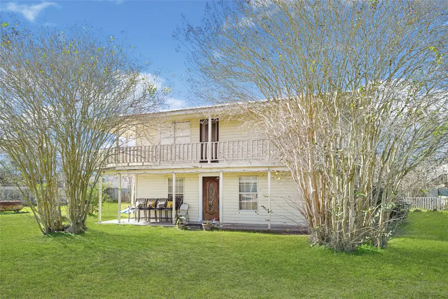 610 12th Street, San Leon, TX 77539 - Image #3