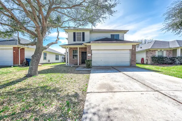 410 Crosby Village Drive, Crosby, TX 77532