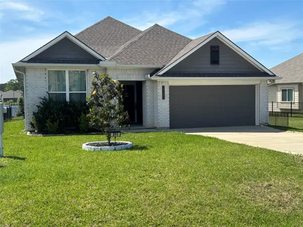 311 Shoreview Drive, Conroe, TX 77303