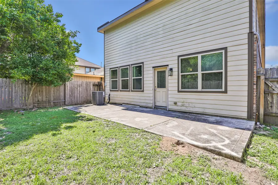 1602 Thornhollow Drive, Houston, TX 77014 - #3
