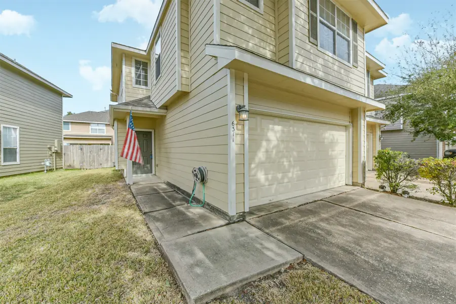 6311 Stoney Creek Drive, Pasadena, TX 77503 - Image #2