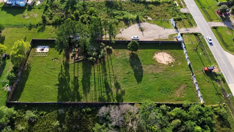 1229 County Road 5100 Road, Cleveland, TX 77327 - #2