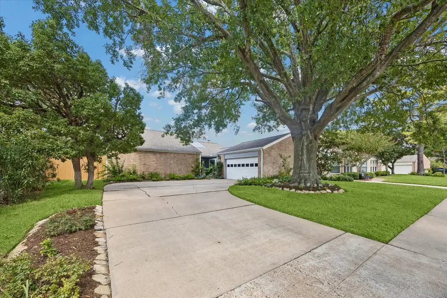 11402 Overbrook Lane, Houston, TX 77077 - #2