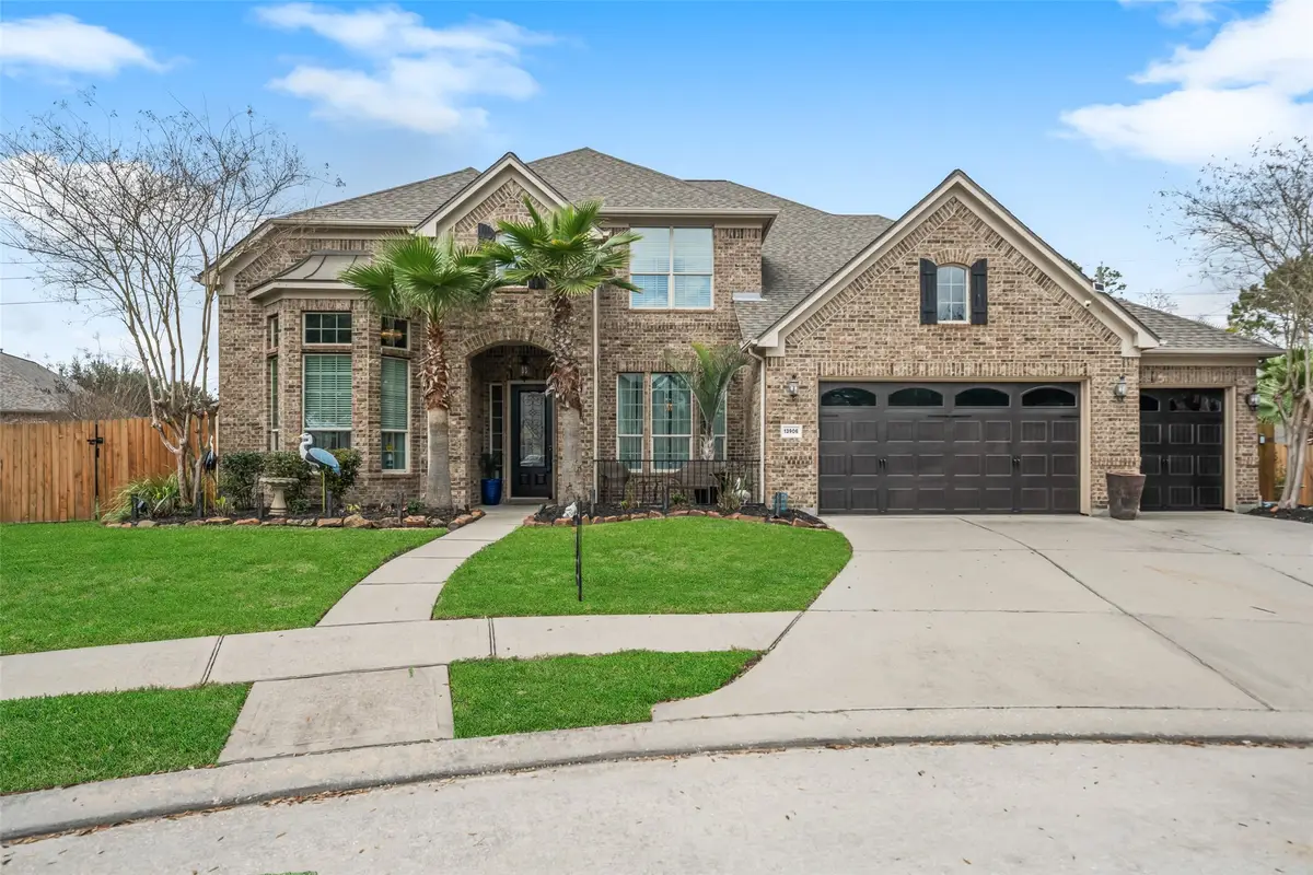 13906 Lake Benbrook Drive, Houston, TX 77044 - #1