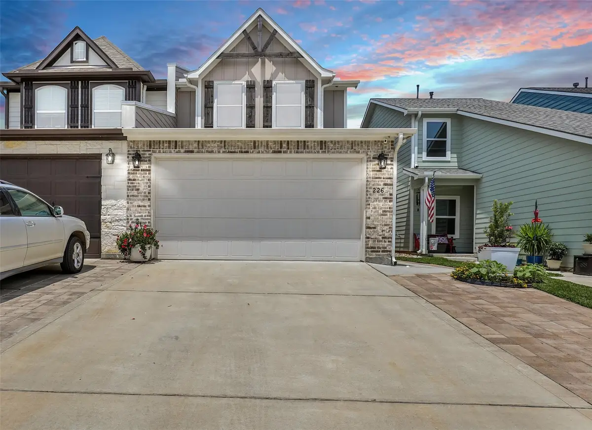 226 Capetown, Montgomery, TX 77356 - Image #1