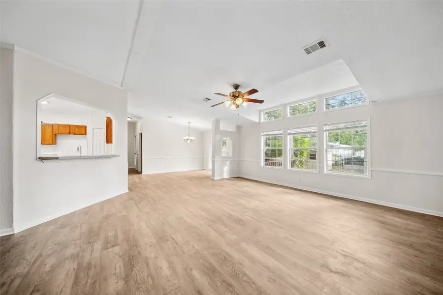 651 Cedar Point Drive, Livingston, TX 77351 - Image #2