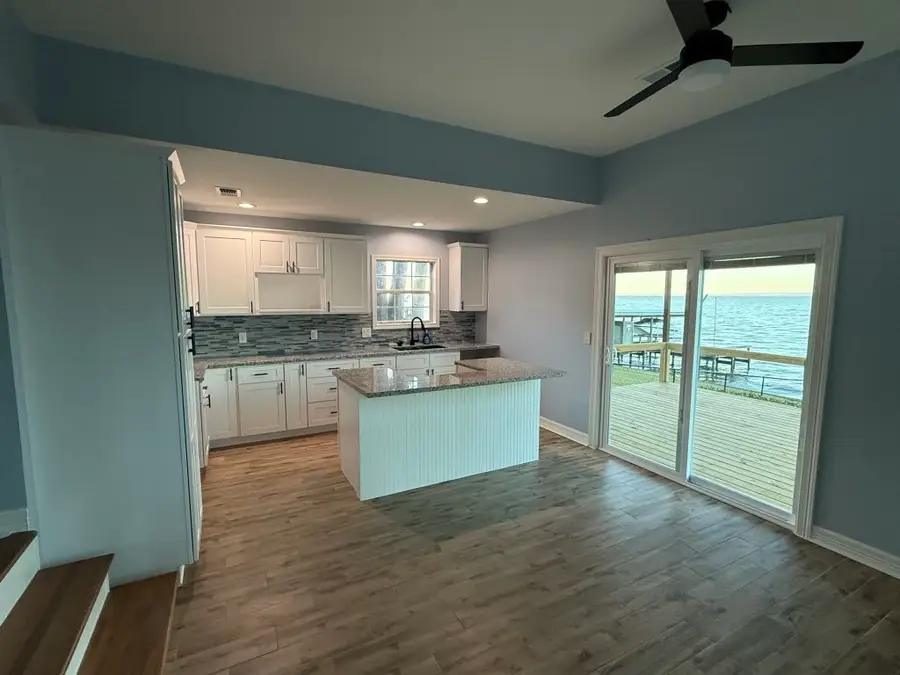 102 Bridgelanding, Onalaska, TX 77360 - Image #2