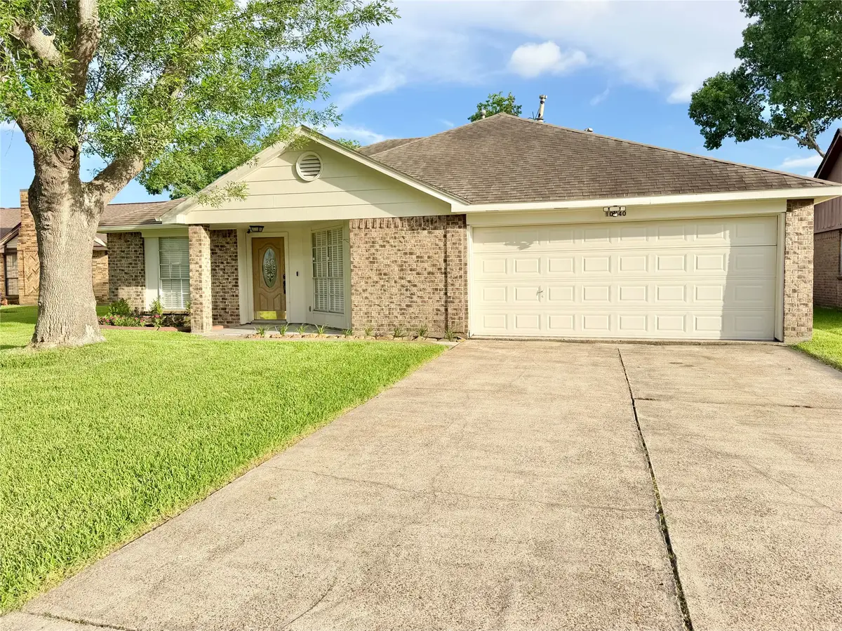 10940 Collingswood Drive, La Porte, TX 77571 - #1