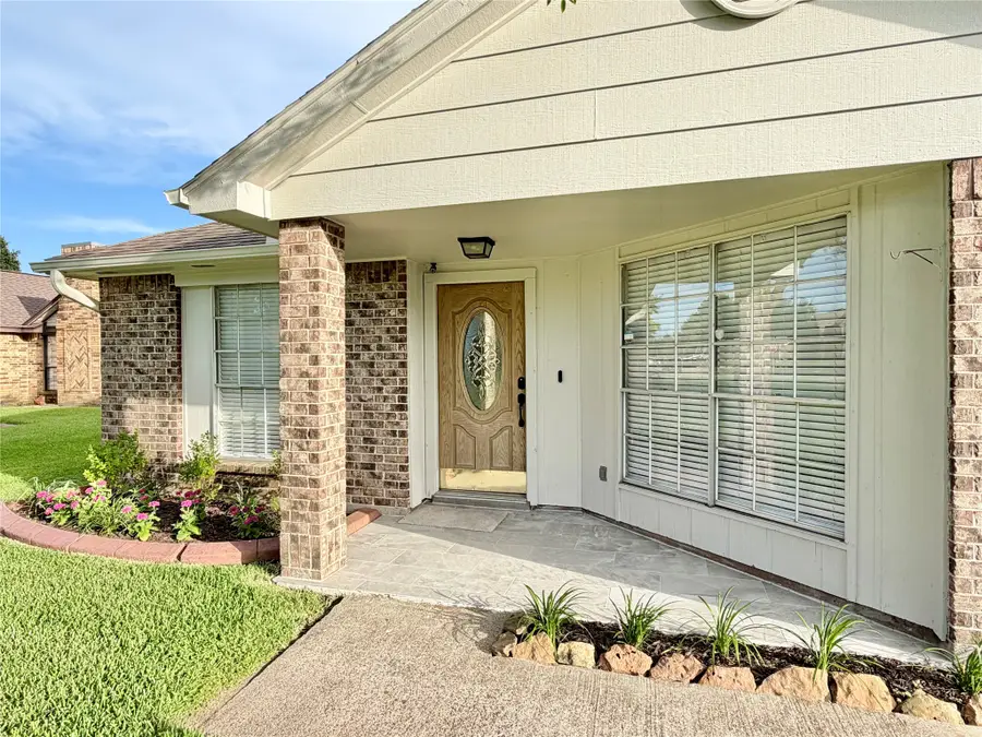 10940 Collingswood Drive, La Porte, TX 77571 - #3