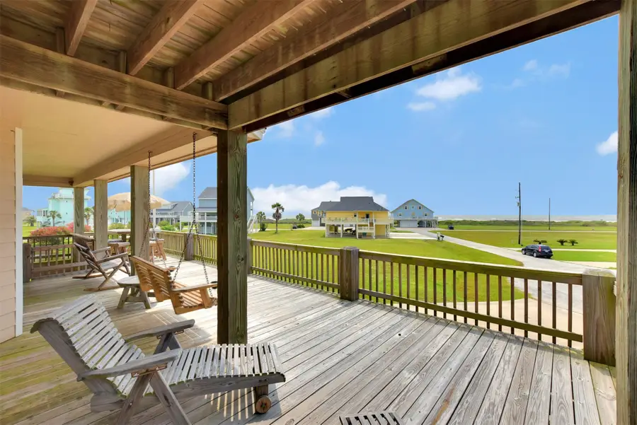 708 Kyndall Corner, Port Bolivar, TX 77650 - #2
