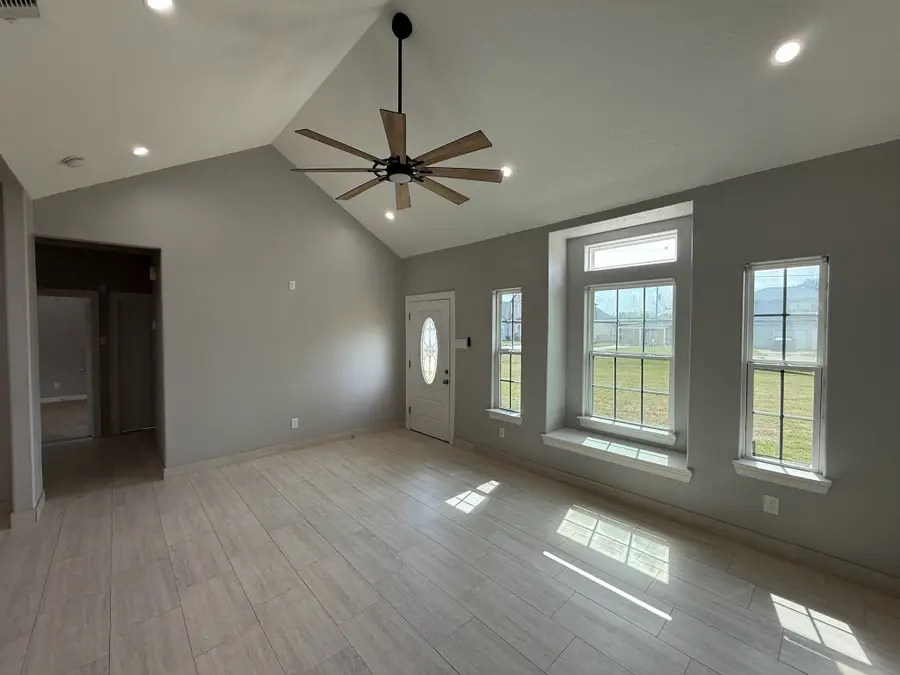 825 Mossey Drive, La Porte, TX 77571 - #3