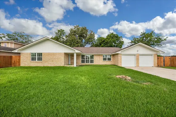 405 N Fulton Street, Texas City, TX 77591