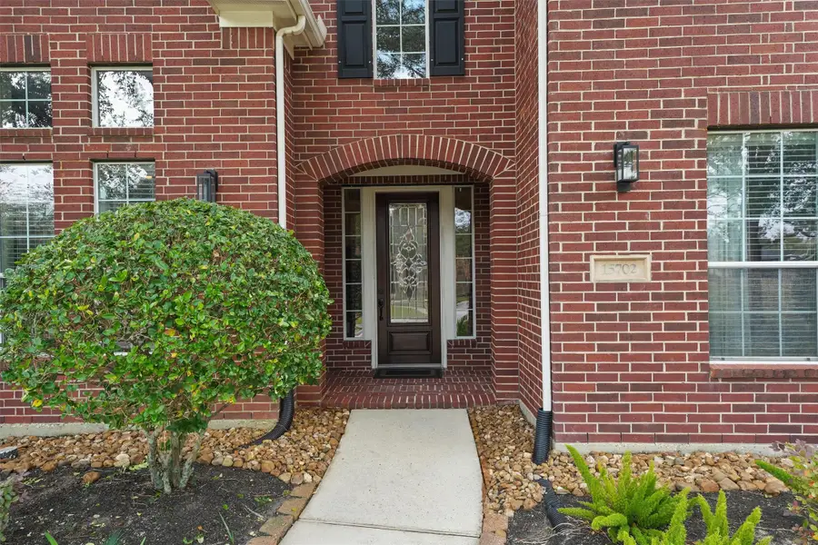 15702 Bellforest Court, Houston, TX 77044 - Image #3