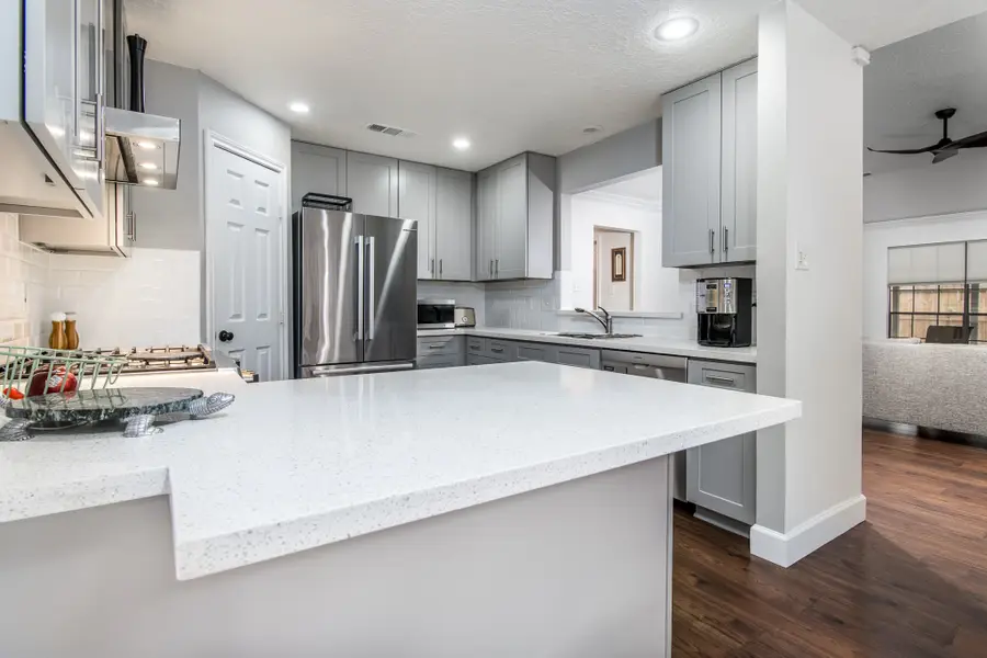 7914 King Arthur Court, Spring, TX 77379 - Image #2