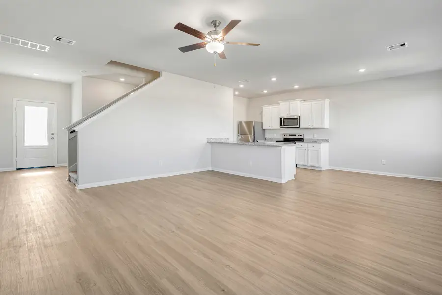 8222 Sunberry Shadow Drive, Houston, TX 77016 - Image #2