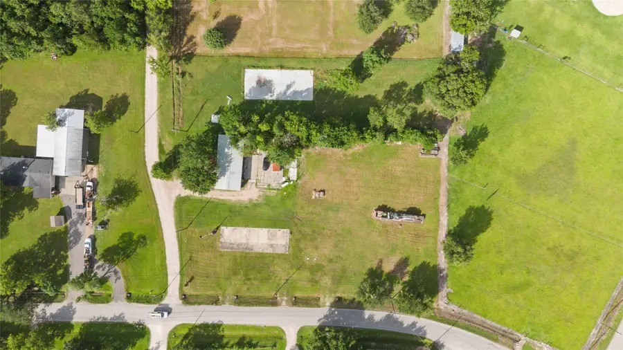 2257 County Road 529, Alvin, TX 77511 - #3