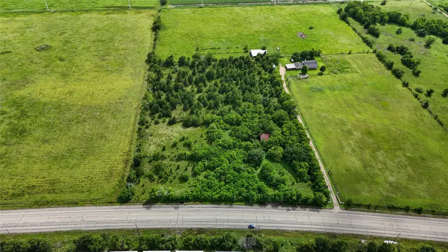 11635 Hwy 36 S, Wallis, TX 77485 - #2