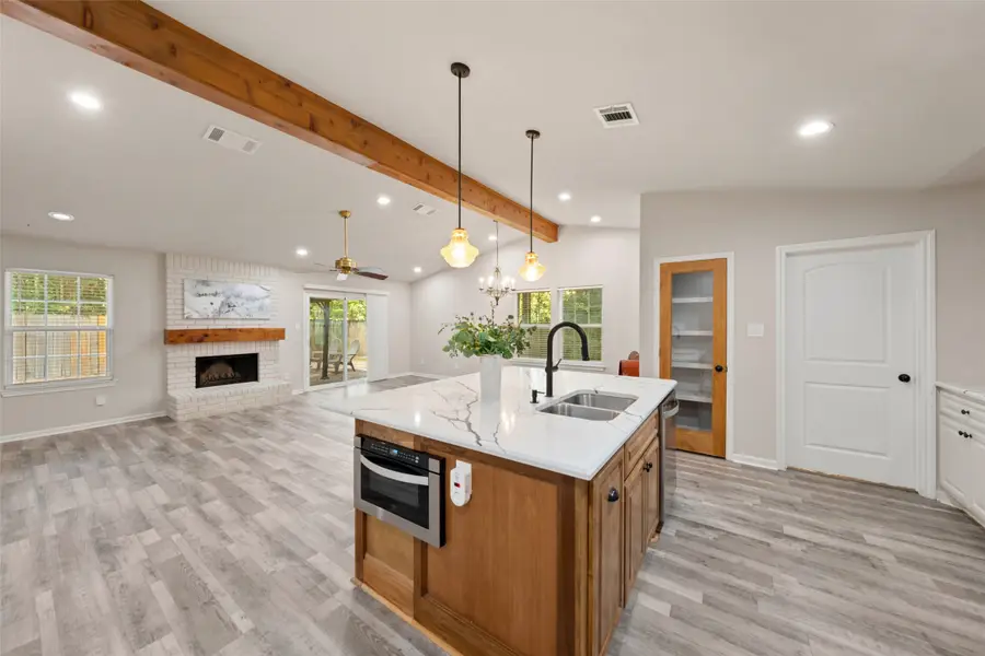 69 S Brookberry Court, The Woodlands, TX 77381 - #3