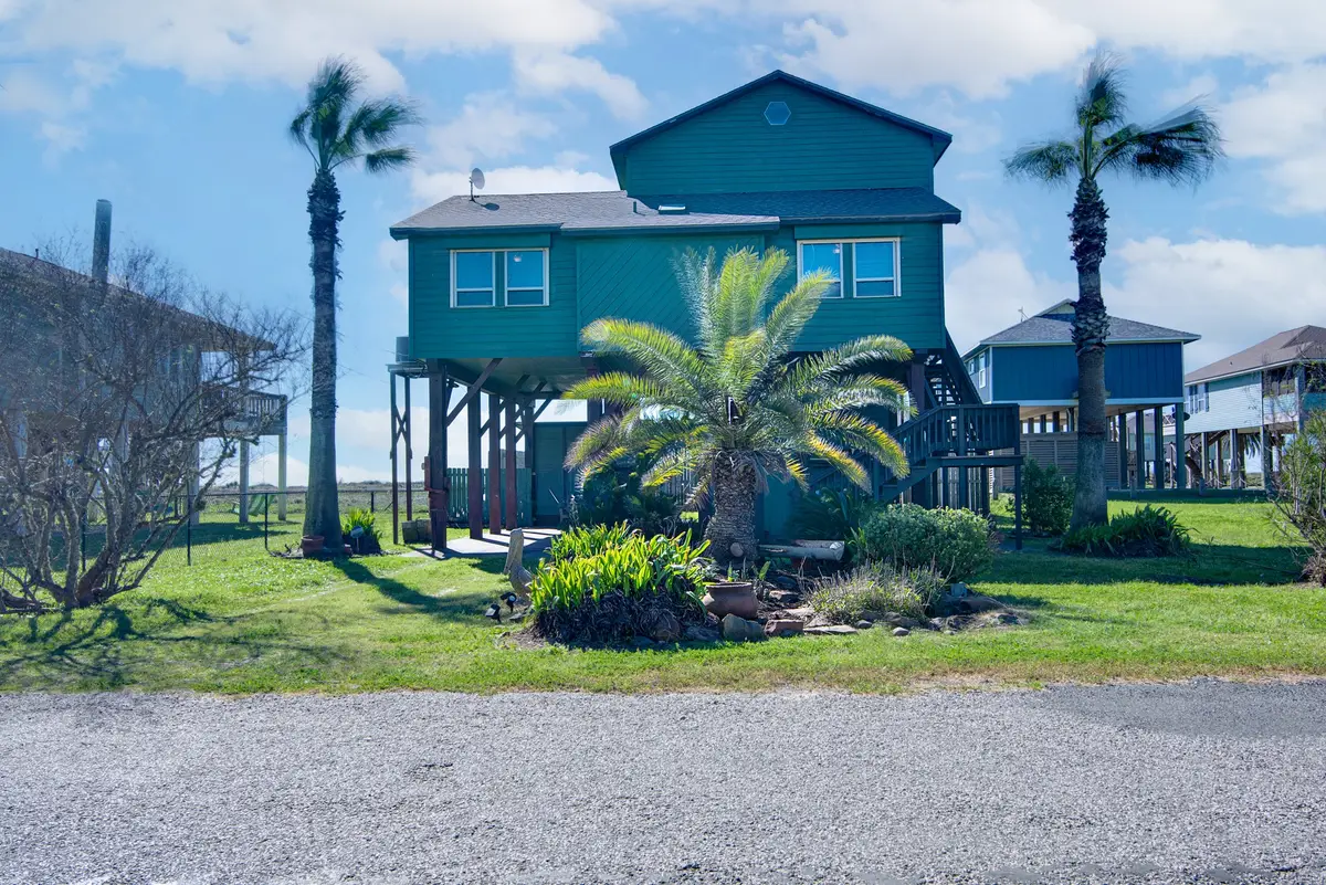 140 Ocean View Drive, Crystal Beach, TX 77650 - #1