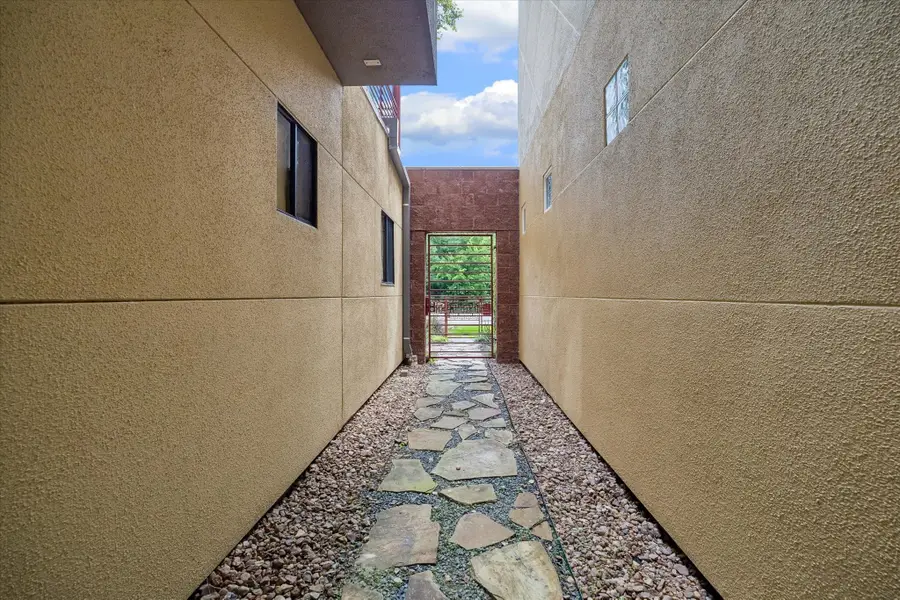 6322 Haskell Street #B, Houston, TX 77007 - #3