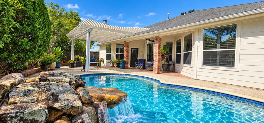 3511 Harbor Pass Lane, Friendswood, TX 77546 - #3