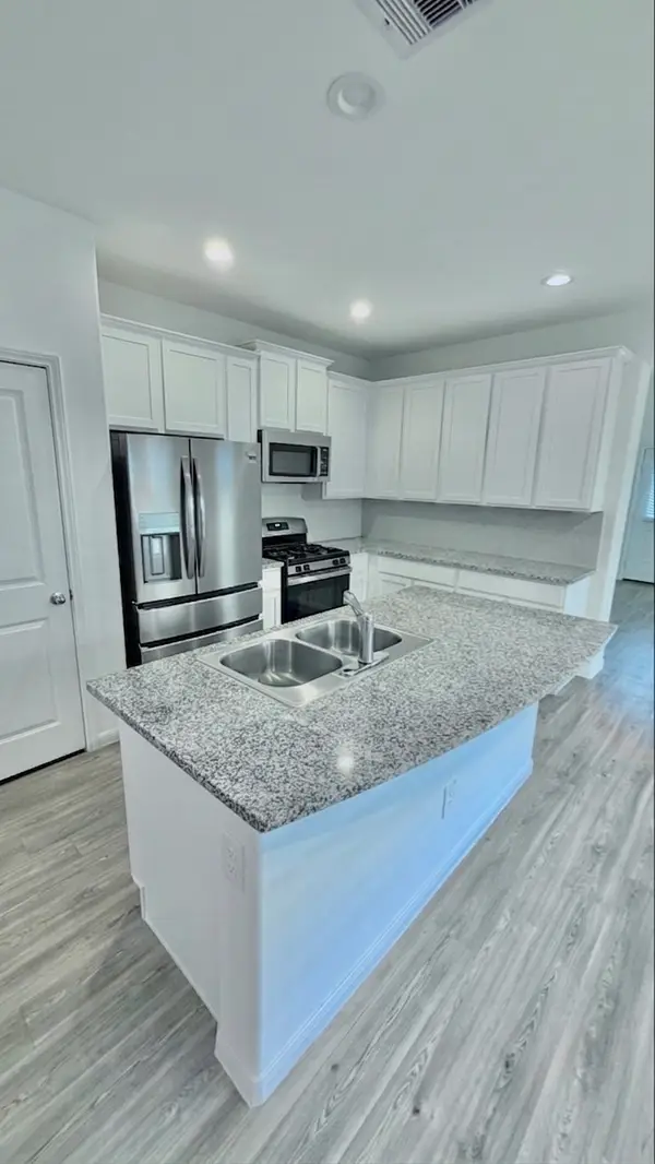 11822 Beachberry Drive, Houston, TX 77034
