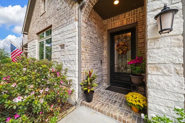 18415 Hounds Lake Drive, New Caney, TX 77357